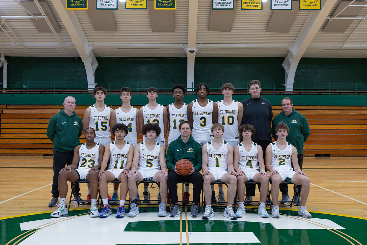 the 2023 st. edward high school junior varsity basketball team